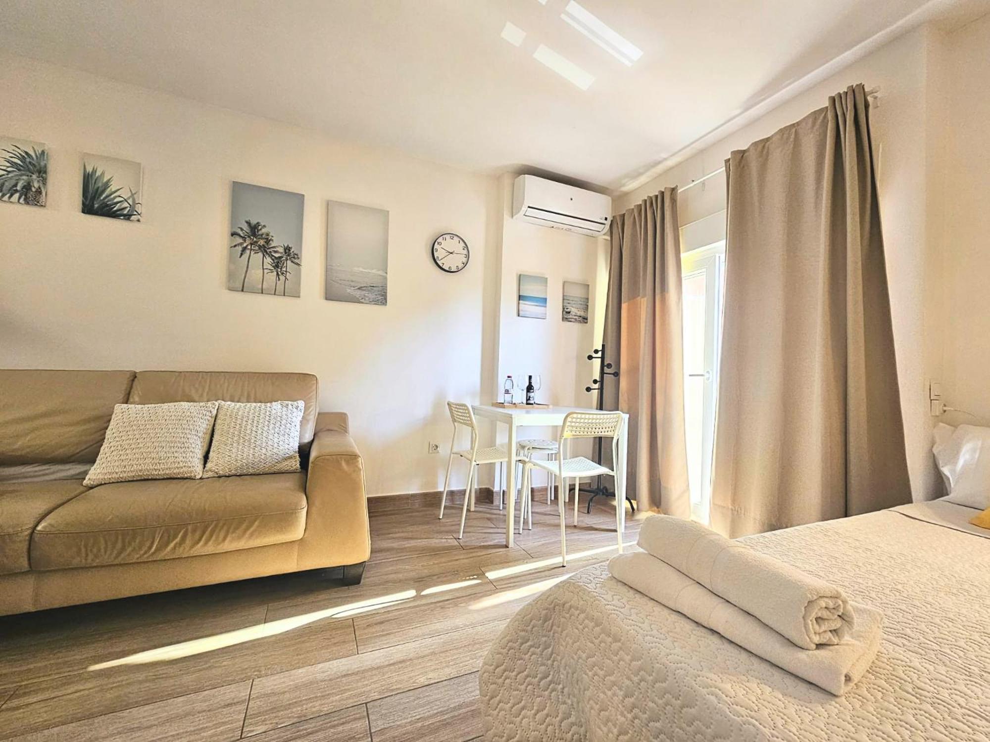 Jupiter Apartment Benalmadena Bagian luar foto