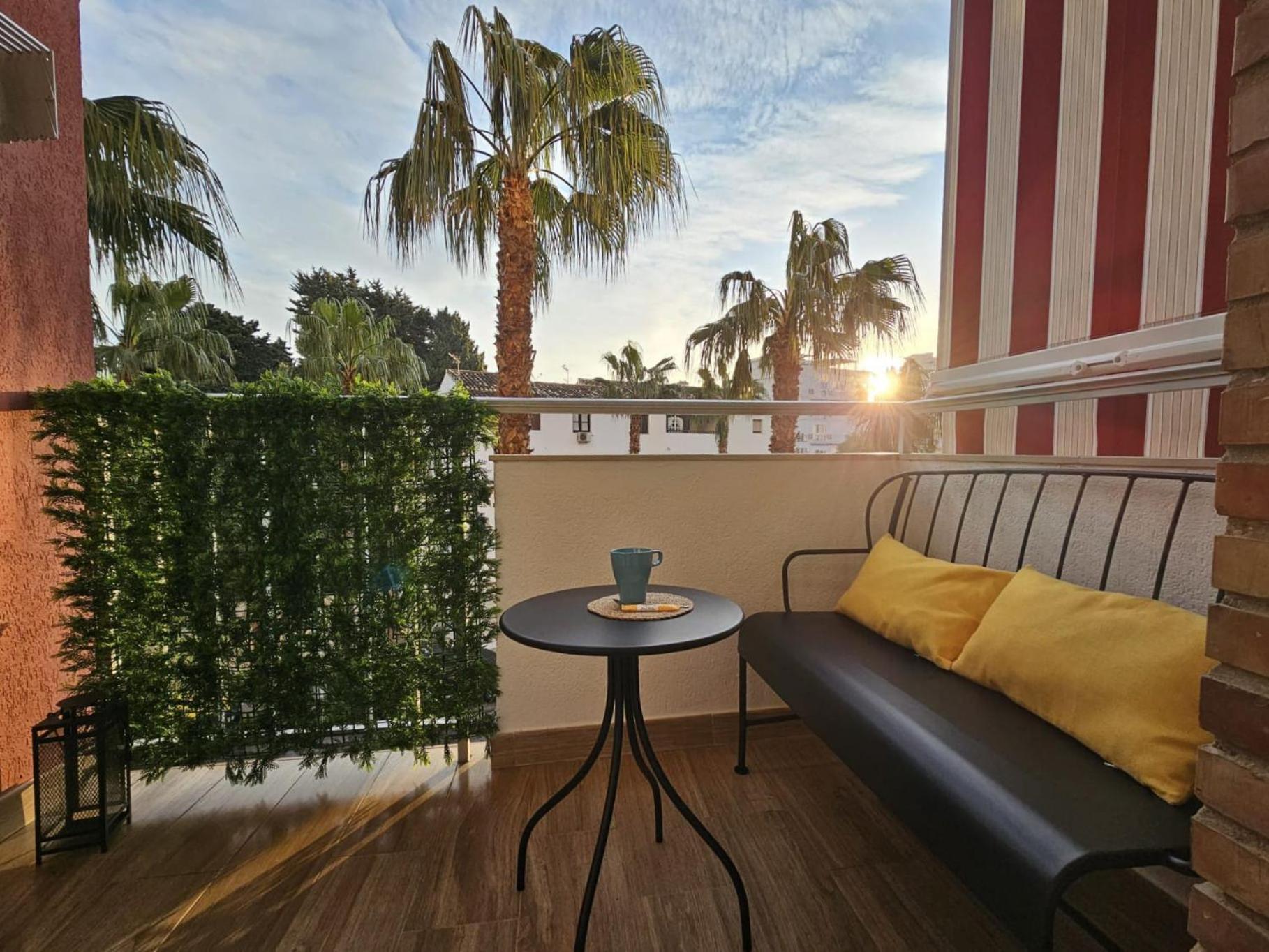 Jupiter Apartment Benalmadena Bagian luar foto